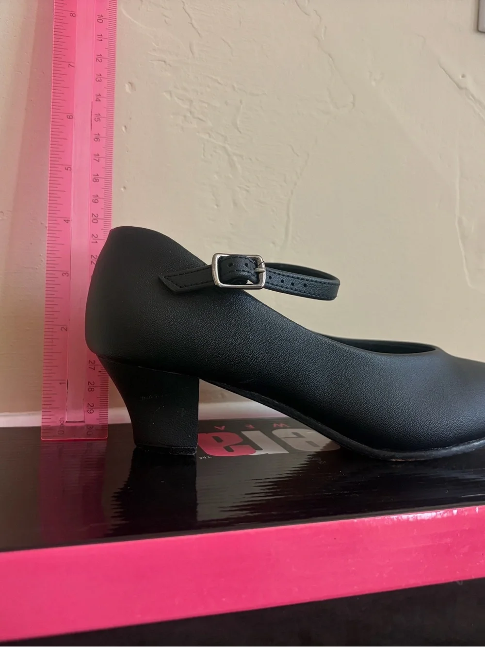 Balera Black Mary Jane character shows with Ankle Strap, 1.5 in heel, size 4